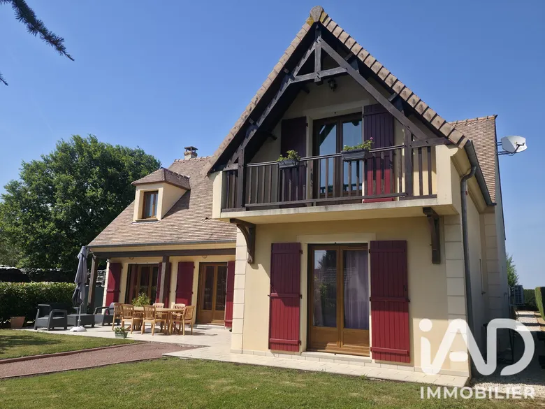Maison 6 pièces 212 m² · à Boissy-le-Châtel · 212 m² · 545 000 €