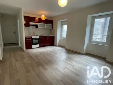 Apartment in Pont-l'Abbé (29120)