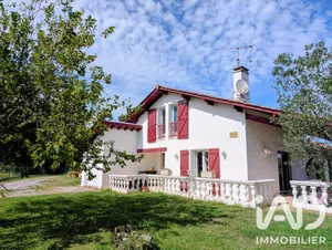 Maison traditionnelle à Larressore (64480)