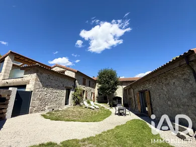 Ferme à Marlhes (42660)