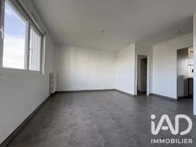 Appartement à Châlons-en-Champagne (51000)