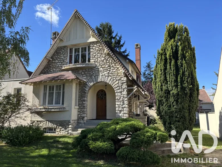 Maison 6 pièces 142 m² · à Frépillon · 142 m² · 639 900 €