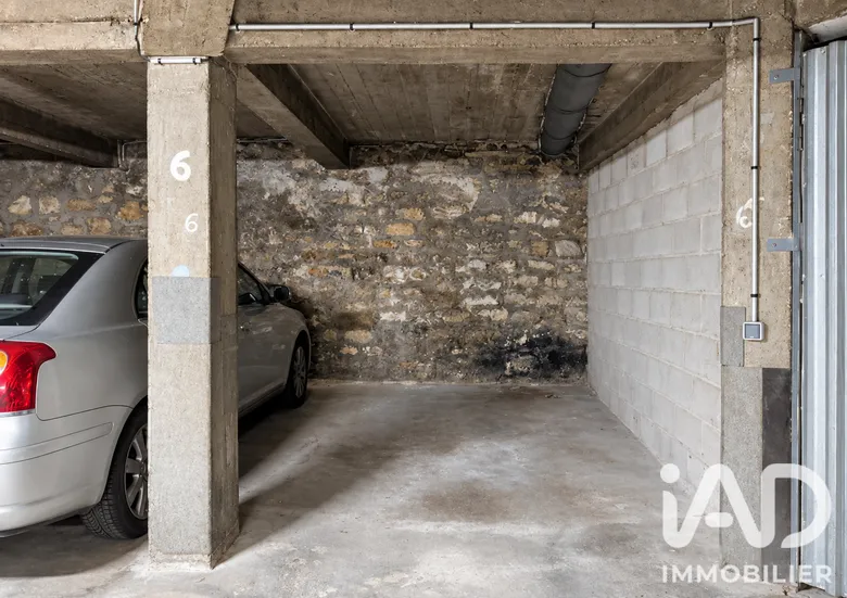 Parking 10 m² · à Paris · 10 m² · 20 500 €