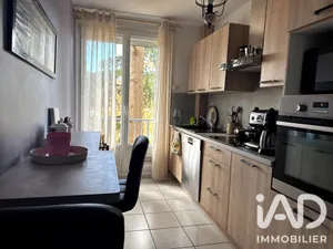 Apartment in Saint-Herblain (44800)