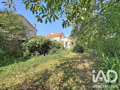 Traditional house in Vitry-sur-Seine (94400)