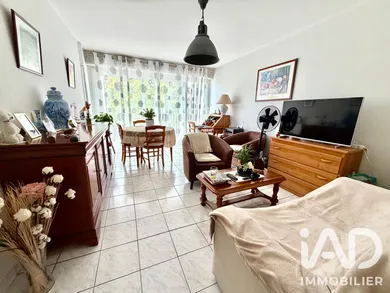 Appartement à La Rochelle (17000)