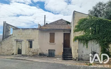 Maison de village à Le Puy-Notre-Dame (49260)