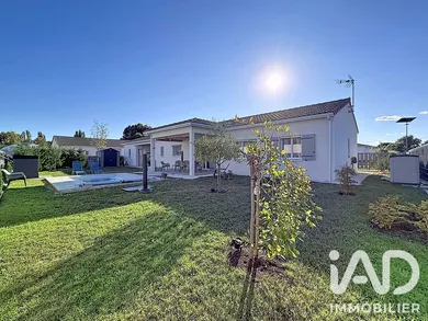 House in Roquefort (47310)