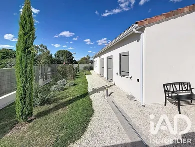 House in Roquefort (47310)