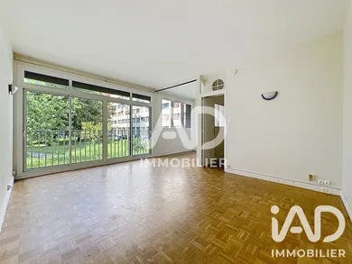 Apartment in Antony (92160)