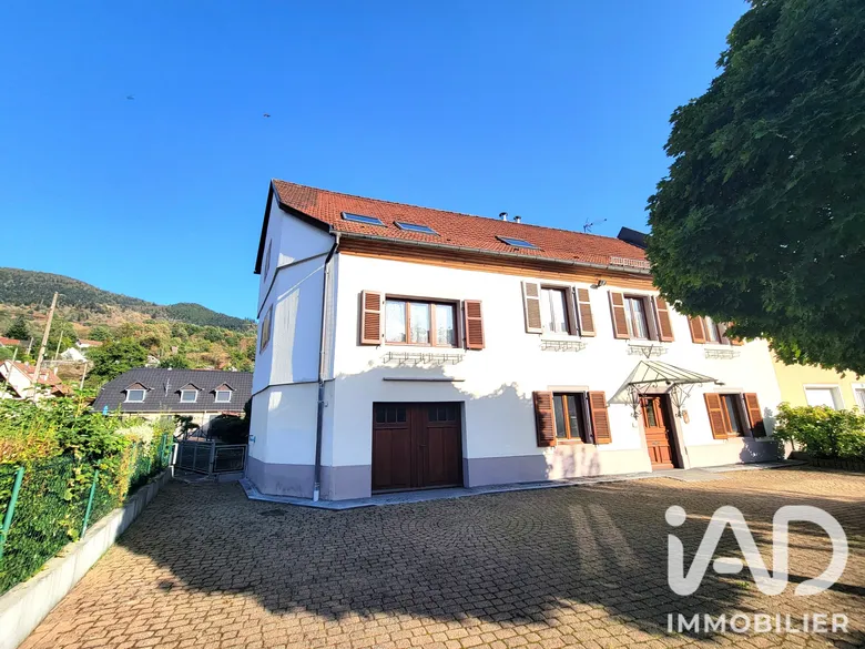 Maison 7 pièces 214 m² · à Oderen · 214 m² · 145 000 €