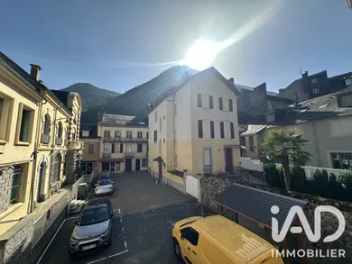 Apartment in Cauterets (65110)