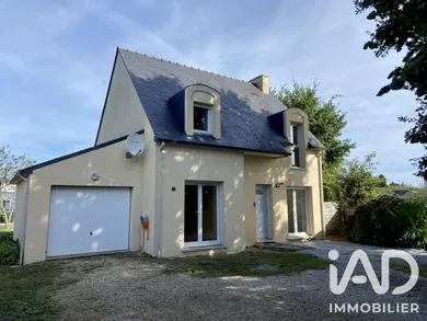 Maison traditionnelle à Plumelin (56500)