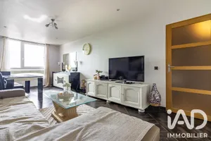 Apartment in Villeurbanne (69100)