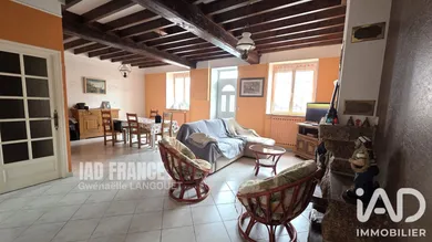 Maison de village à Saint-Ellier-du-Maine (53220)