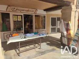 Boutique/Local commercial à Cavaillon (84300)
