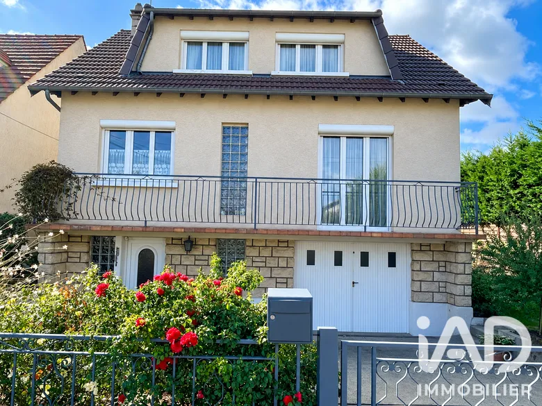 Maison 5 pièces 100 m² · à Vaujours · 100 m² · 318 000 €