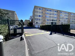Apartment in Saint-Michel-sur-Orge (91240)