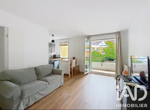 Apartment in Roissy-en-Brie (77680)