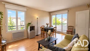 Apartment in Noisy-le-Grand (93160)