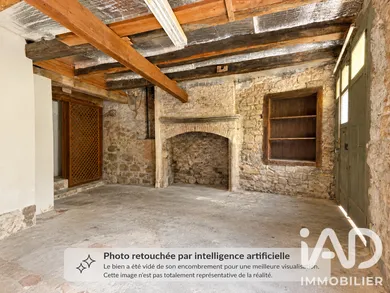Village house in Puycelsi (81140)