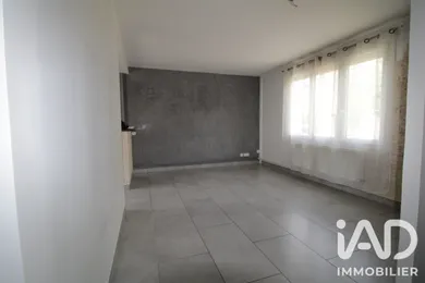 House in Neuilly-sur-Marne (93330)