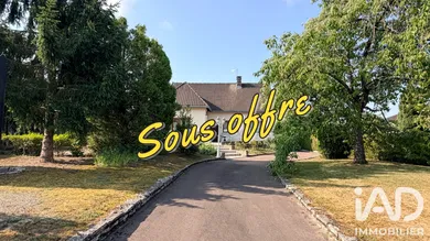Maison à Pont-Sainte-Marie (10150)