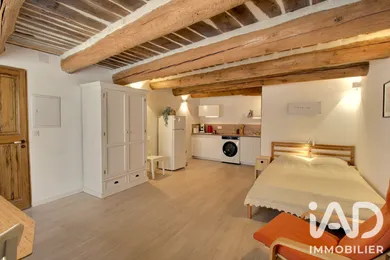 Appartement à Rousset (13790)