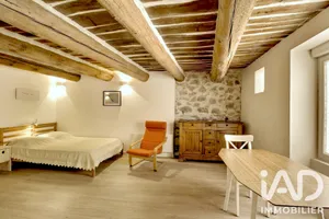 Appartement à Rousset (13790)