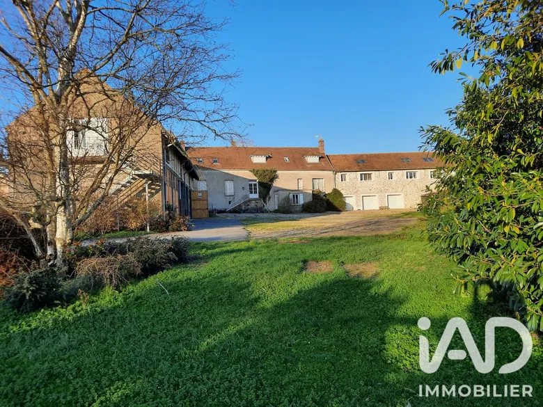 Maison 7 pièces 315 m² · à Grisy-Suisnes · 315 m² · 339 000 €