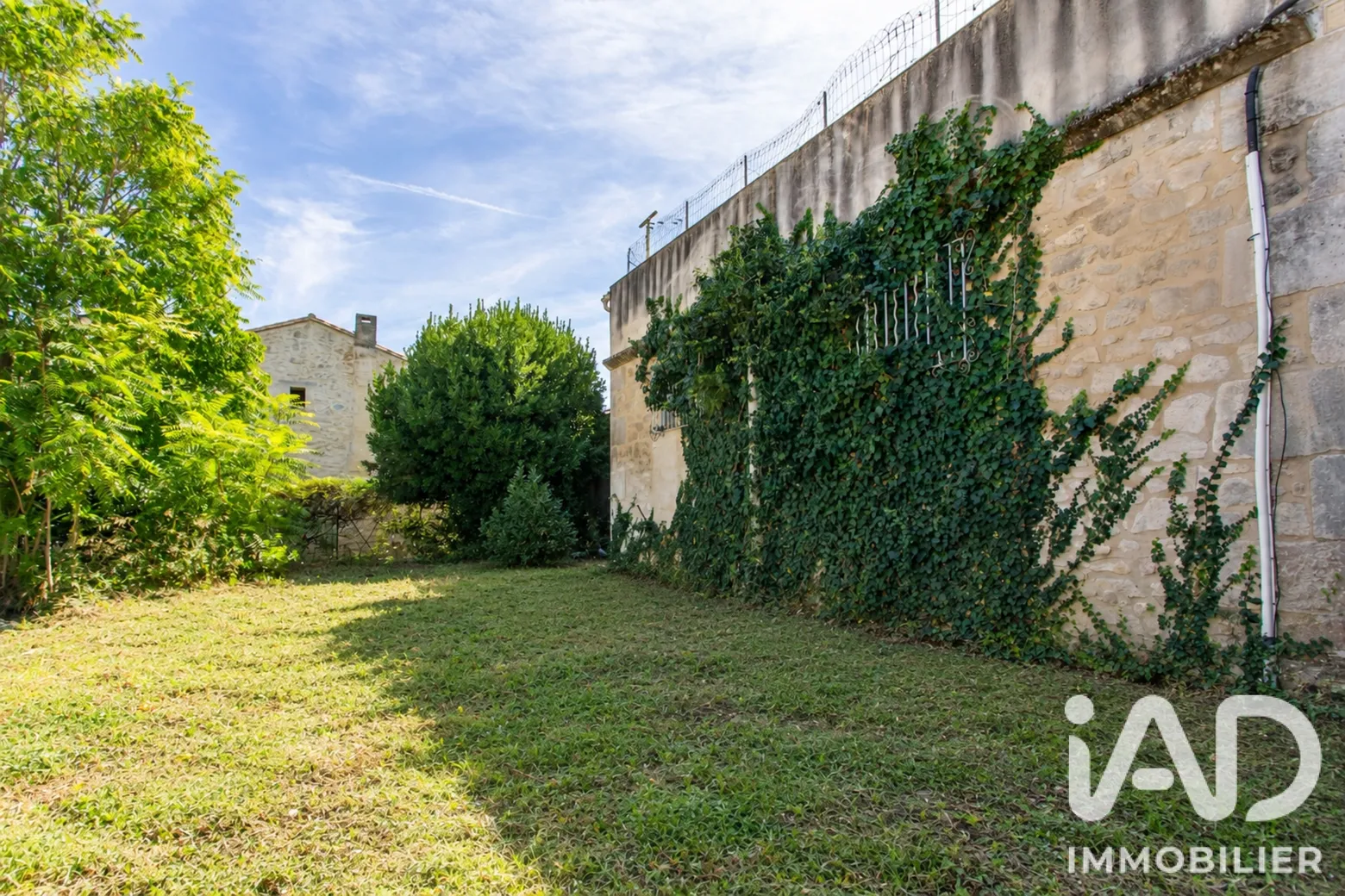 Vente maison à Fontvieille (13990) : maison de village 9 pièces 339 m² - 2107644 — 3