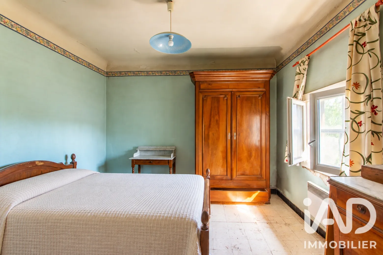 Vente maison à Fontvieille (13990) : maison de village 9 pièces 339 m² - 2107644 — 2