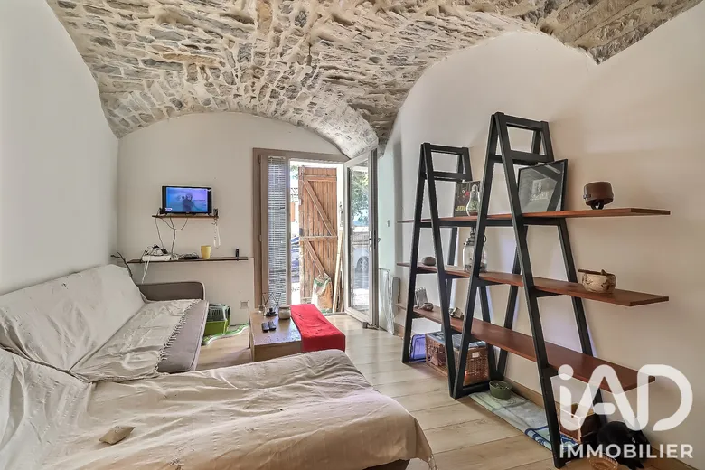 Appartement 3 pièces 54 m² · à Clarensac · 54 m² · 135 000 €