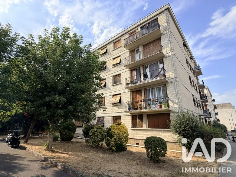 Appartement 3 pièces 56 m² · à Combs-la-Ville · 56 m² · 135 000 €