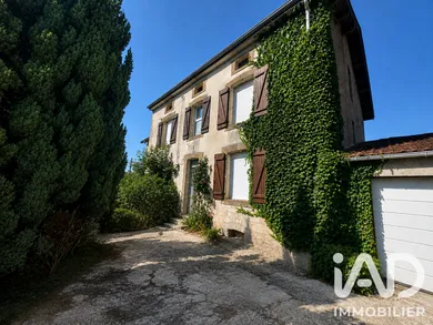 Maison à Neuves-Maisons (54230)