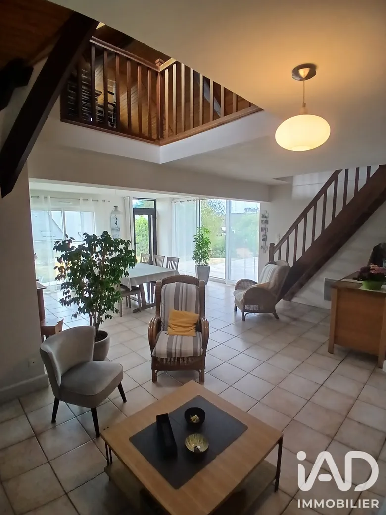 Maison 7 pièces 128 m² · à Bréhal · 128 m² · 427 500 €