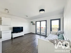 Apartment in Ballainvilliers (91160)