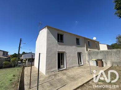 Maison traditionnelle à Saint-Léger-sous-Cholet (49280)