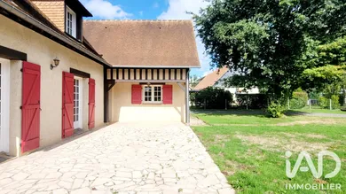Maison à Pont-l'Évêque (14130)