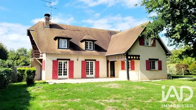 Maison à Pont-l'Évêque (14130)