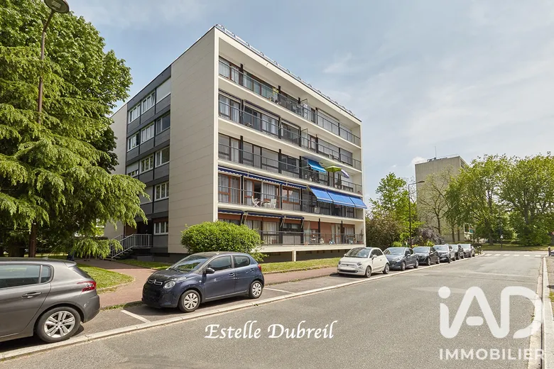Appartement 3 pièces 63 m² · à Vélizy-Villacoublay · 62,6 m² · 249 000 €