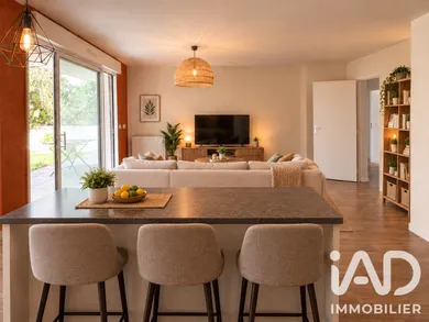 Apartment in Vannes (56000)