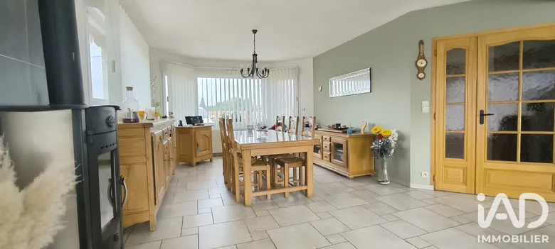 Maison 7 pièces 151 m² · à Polincove · 151 m² · 298 000 €