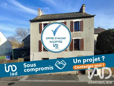 Traditional house in Peyre en Aubrac (48130)
