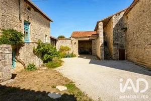 Maison à Mouton (16460)