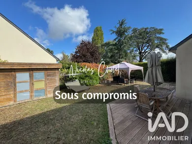 Detached house in Angers (49100)