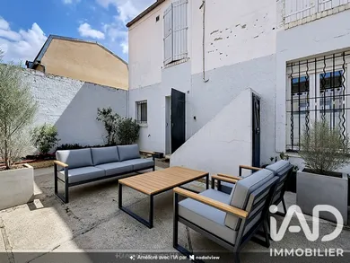 Apartment in Villejuif (94800)