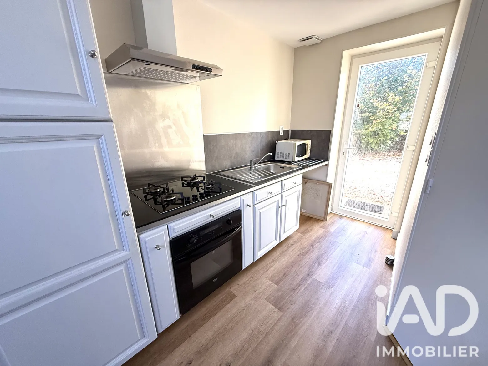Vente maison à Nieuil-l'Espoir (86340) : maison 2 pièces 28 m² - 2107927 — 2