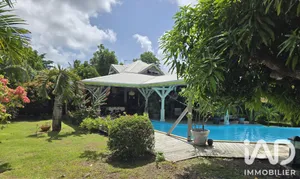 Maison à St François (97118)