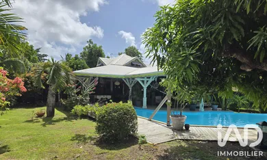Maison à St François (97118)